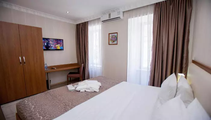 هتل روستاولی پالاس تفلیس